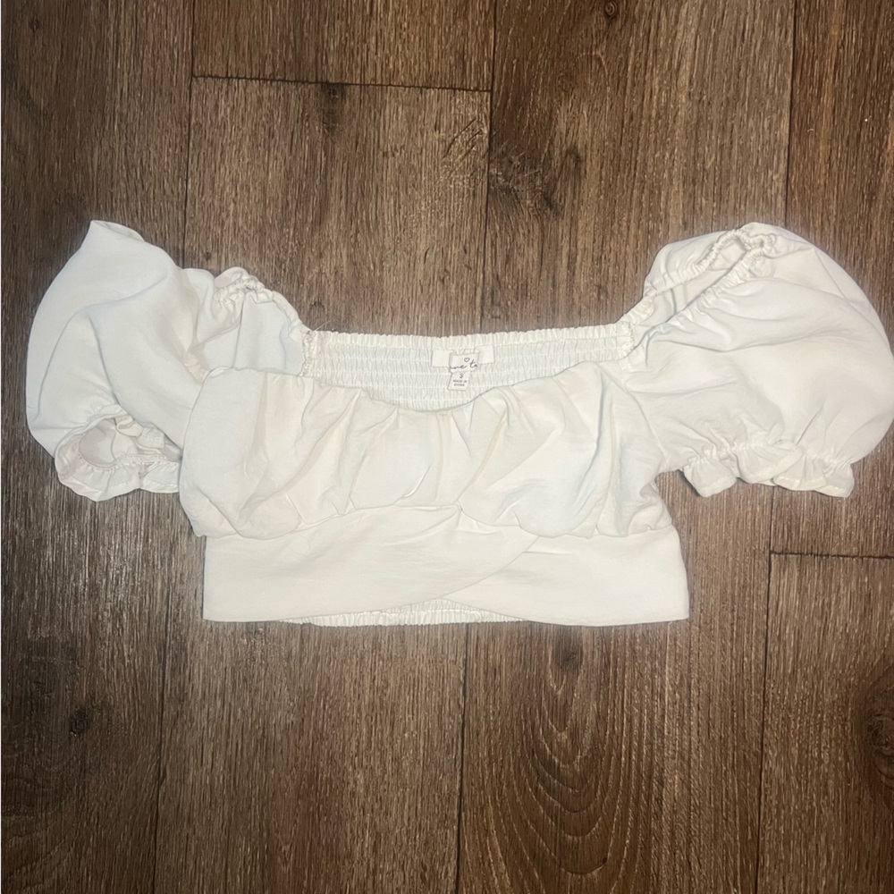 White crop top